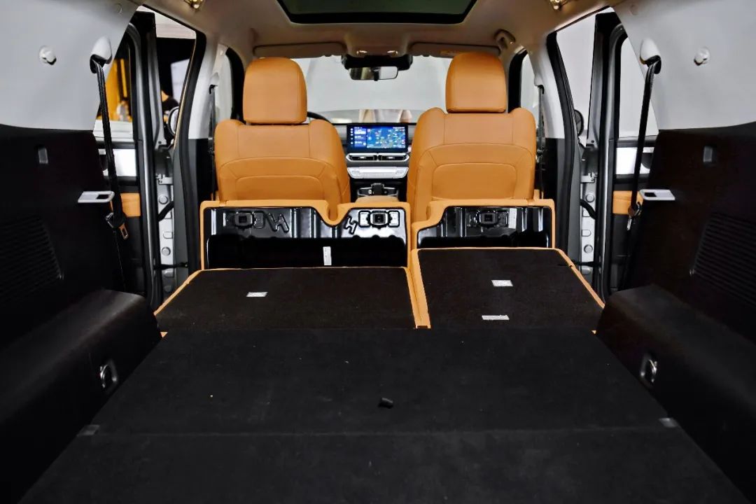 大五座布局,家用撒野两不误!