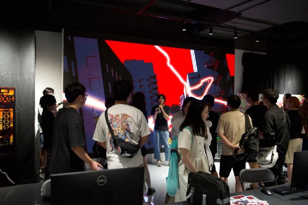 要论复古时尚,还得看《女神异闻录》的游戏与玩家