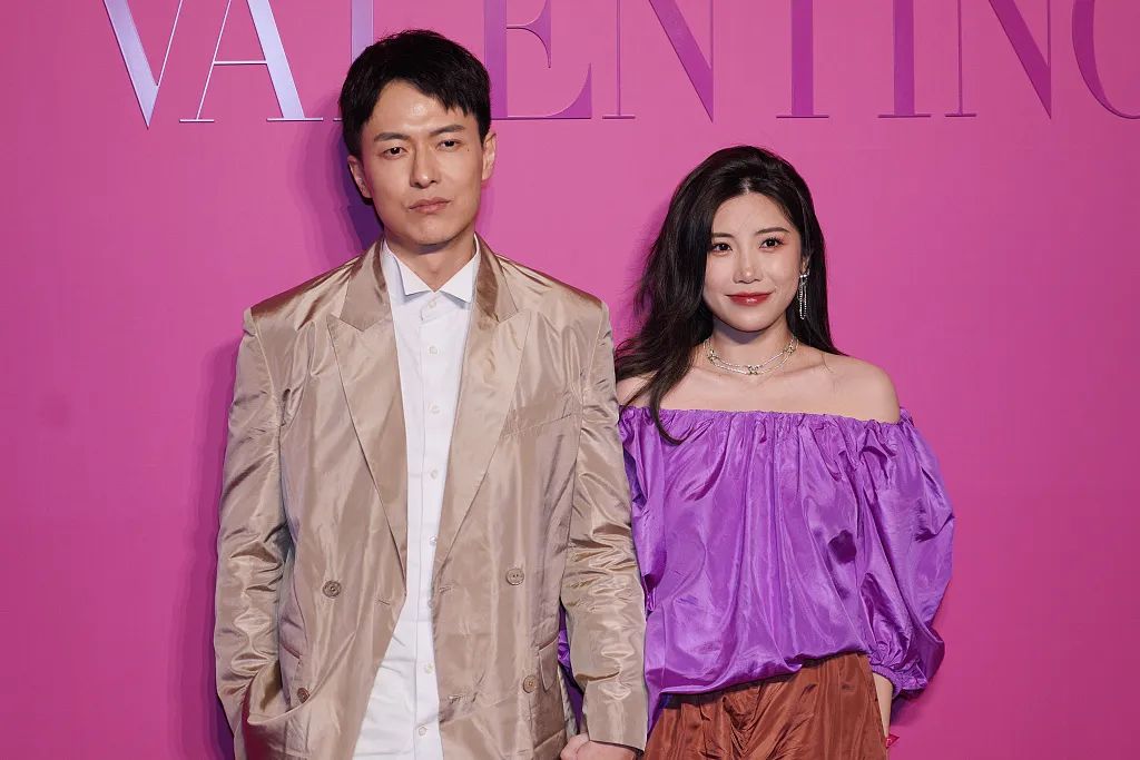 失恋掉粉,合体价飙3倍,恋综网红不敢分手