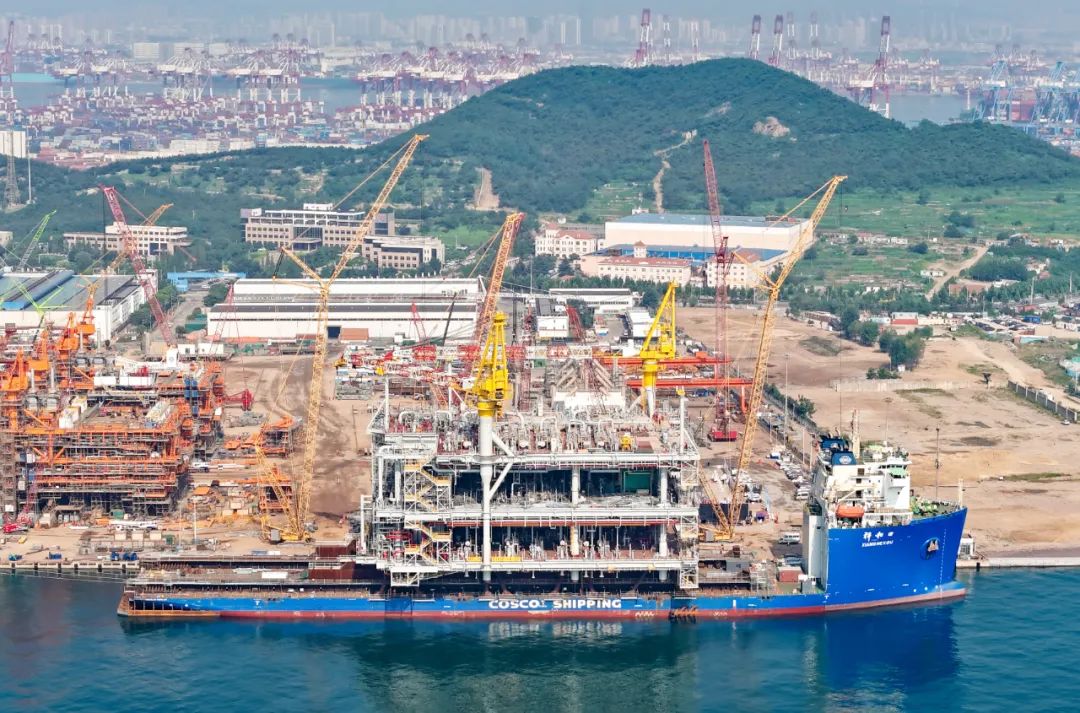 海上“巨无霸”，今日完工交付！