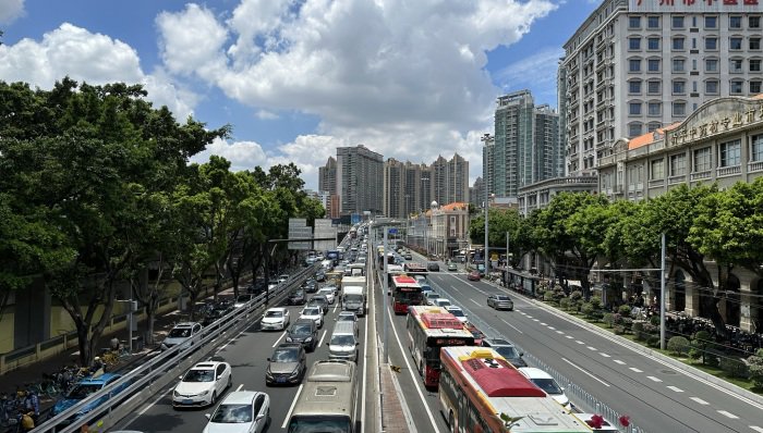 当新车合格证成经销商融资工具，拿不到证的车主该怎么办？