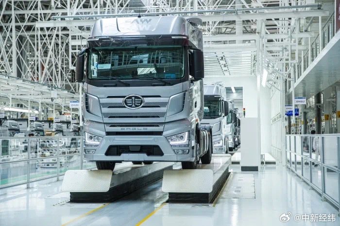 价格战打到重卡市场！重卡价格战有车型降价超30万