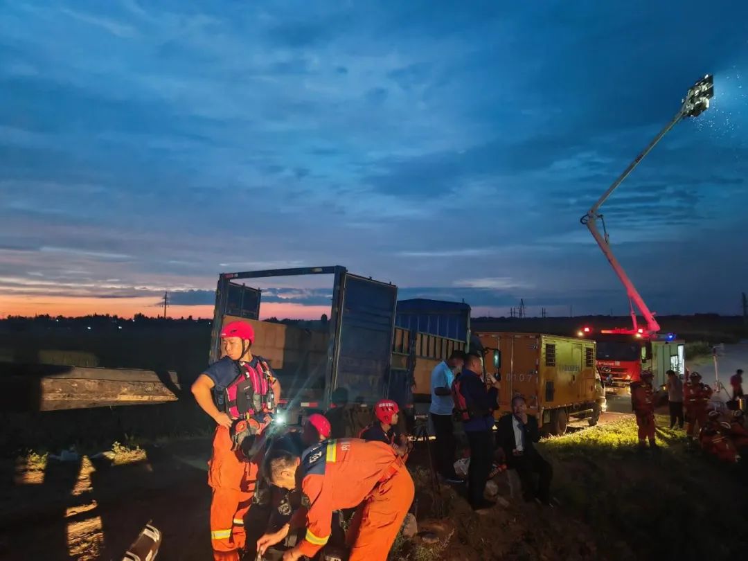 科技赋能应急抢险 中国铁塔在老哈河畔再立新功