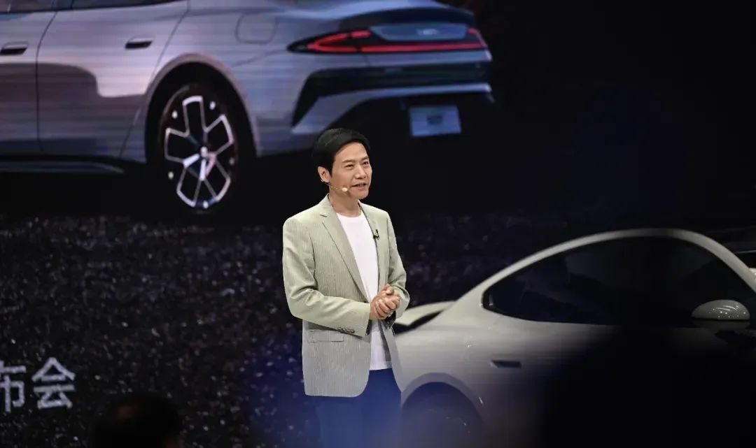 雷军快要有「站姐」了