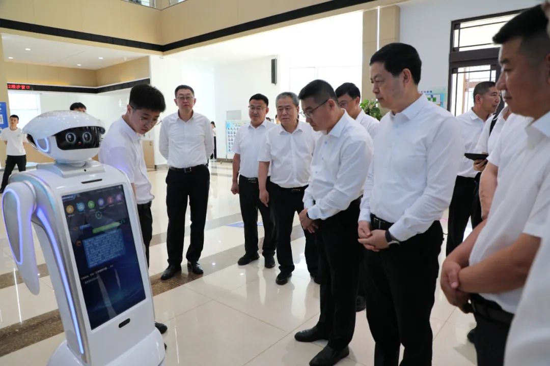 中国移动党组书记、董事长杨杰到黑龙江佳木斯市调研定点帮扶和乡村振兴工作