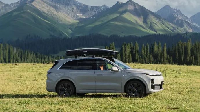 新能源车企，不爱老车主