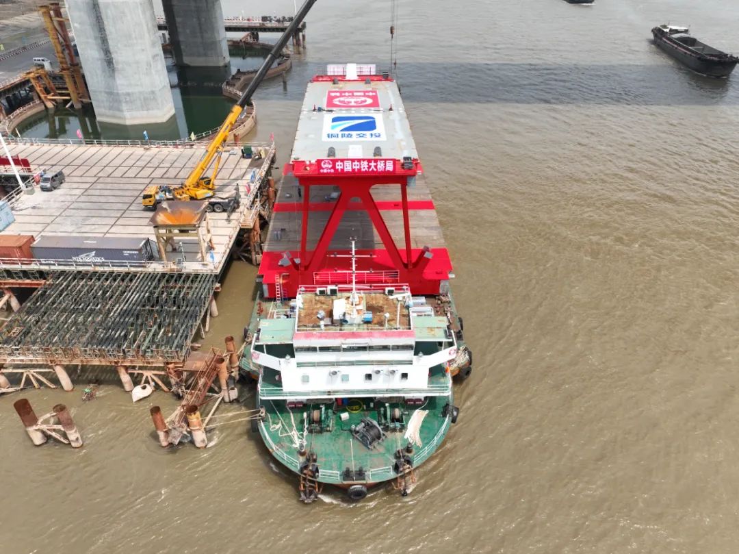 “中国桥”上新!世界首座,即将合龙→