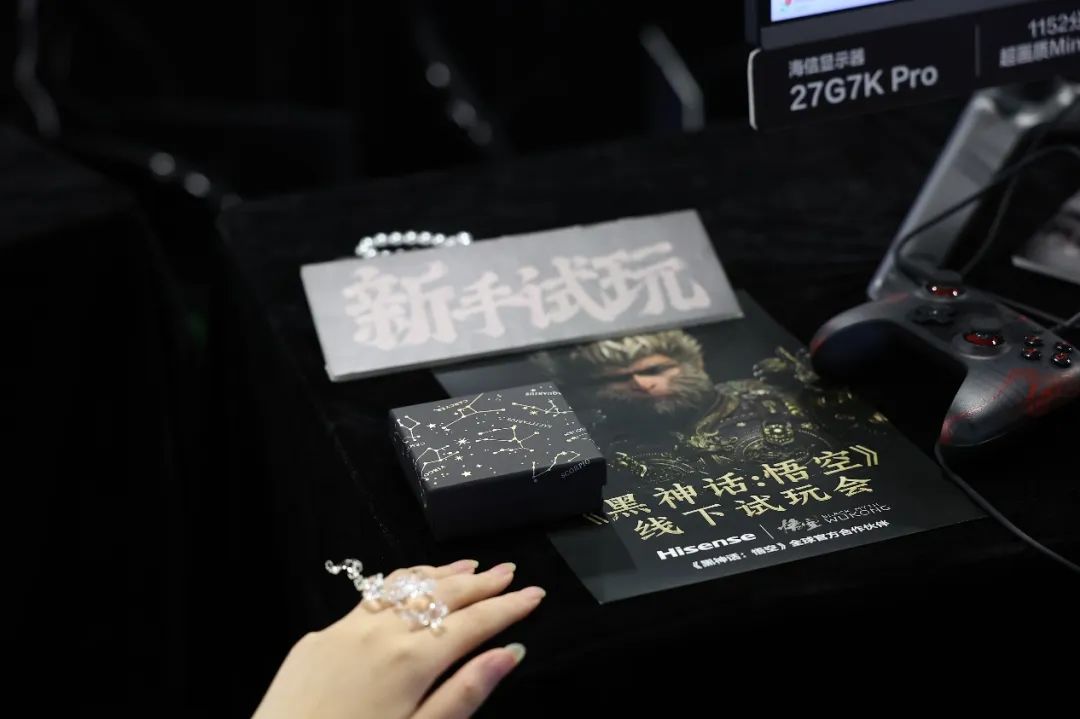 在100吋黑神话定制电视上带薪玩《黑神话》,到底有多爽?