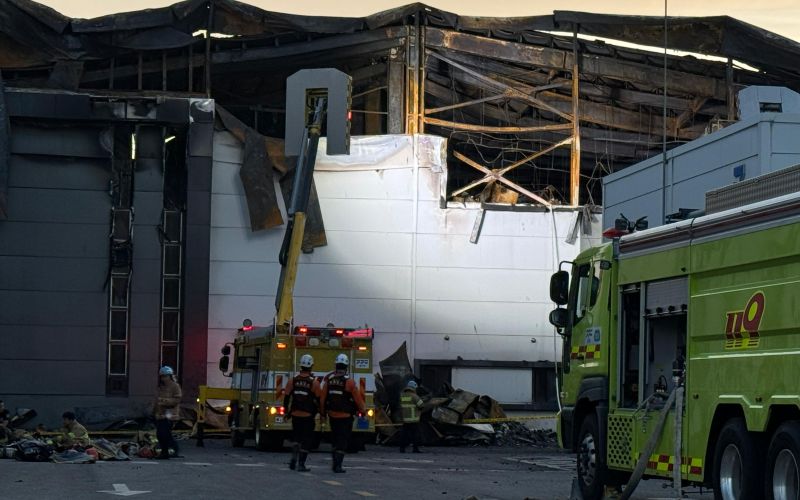 韩国电池厂火灾致17名中国籍劳工丧生 涉事企业粗制滥造疏于管理