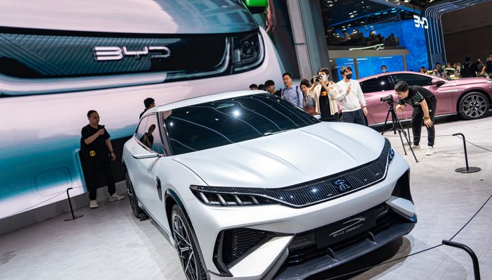 比亚迪收购德国汽车经销商，希望掌握在当地销售主动权