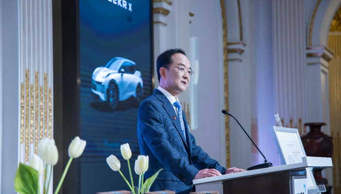 安聪慧：汽车行业今明两年竞争最激烈