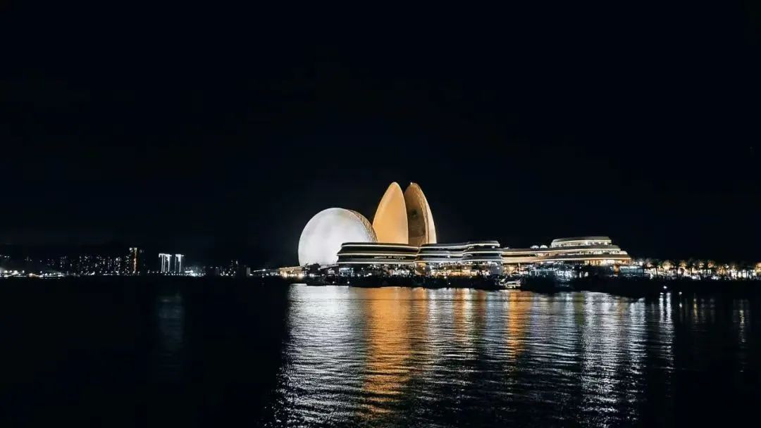 珠海日月贝海上歌剧院。(图/pexels)