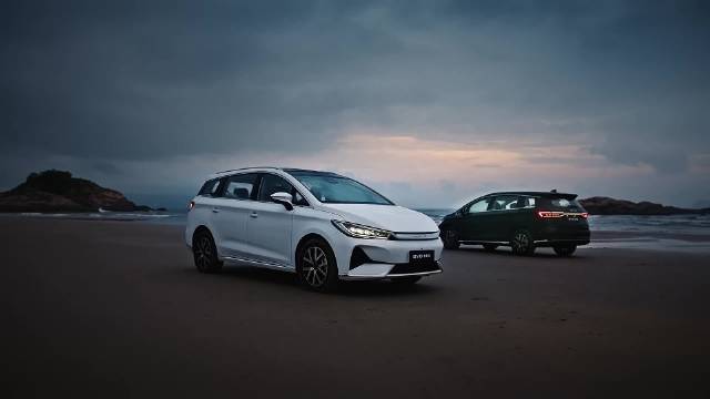 视频：墙内开花墙外香之比亚迪M6（宋MAX的海外名字）印尼市场宣传片…