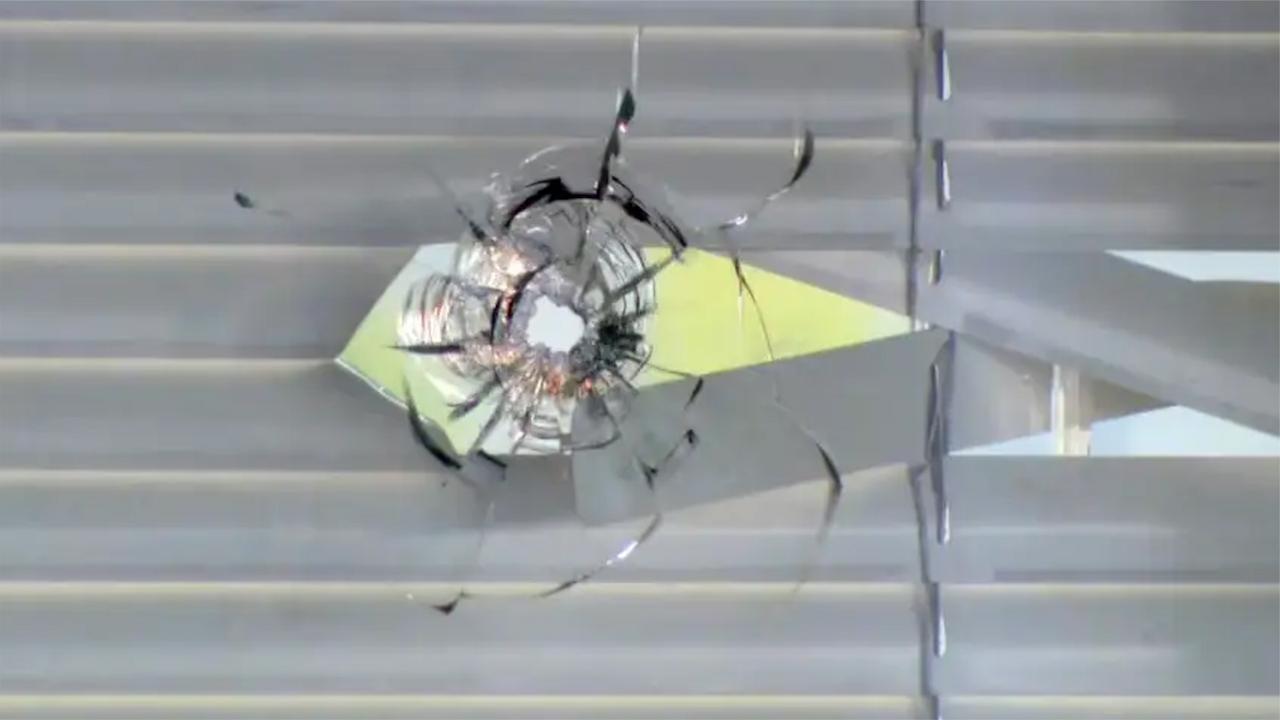 哈里斯竞选办公室遭枪击