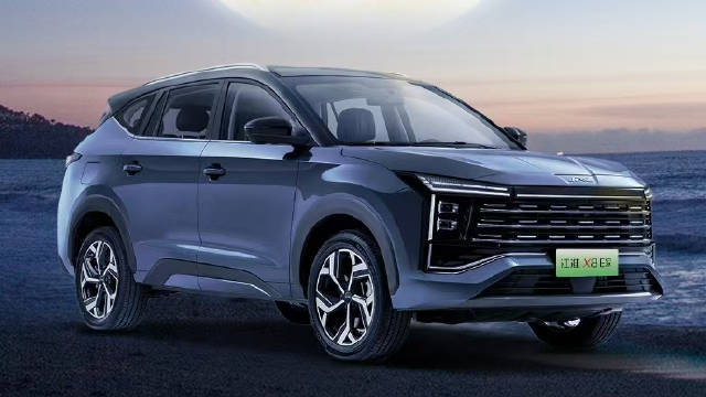 视频：真三排 大七座插混SUV——江淮X8 E家