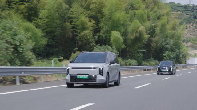 视频：说到“懂家”的MPV车型，大家7超混是有点东西