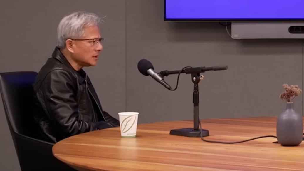 黄仁勋：我每天都用AI学习