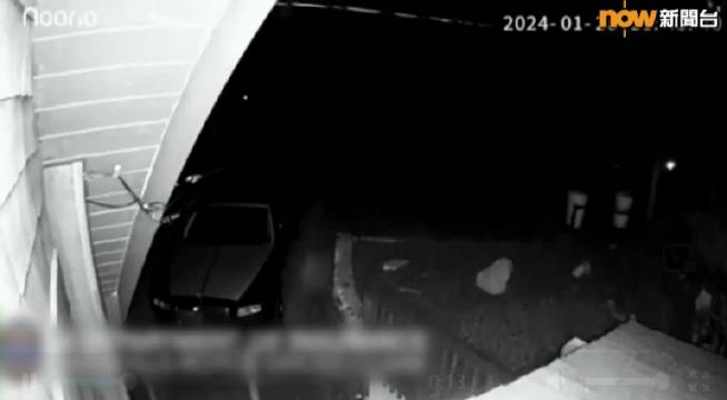 美国LA有男子向保险公司表示，一只熊把他们的劳斯莱斯跟奔驰车给刮坏了…