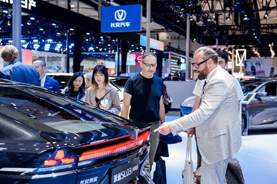 新能源渗透率再创新高 乘龙H5 400换电牵引打造创富新体验