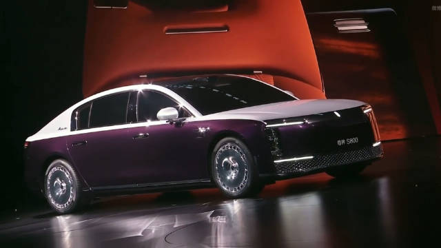 手握150万元，选择尊界S800还是选迈巴赫S480？