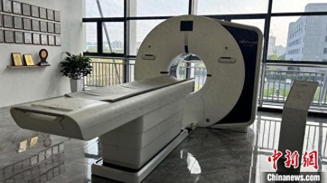 浙江医疗器械企业生产的CT机。潘沁文摄