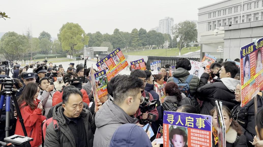 余华英拐卖17孩案解析