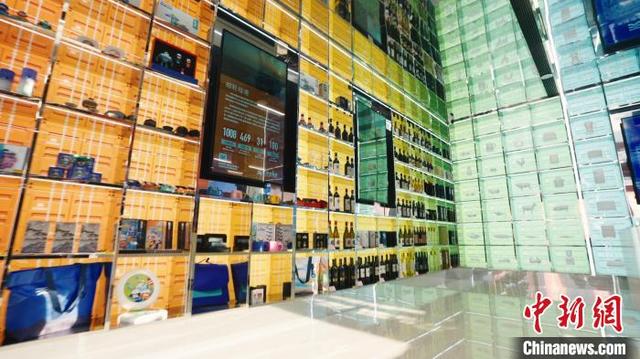 天津港集团港产城融合发展展示项目落成运营。 (天津港集团供图)