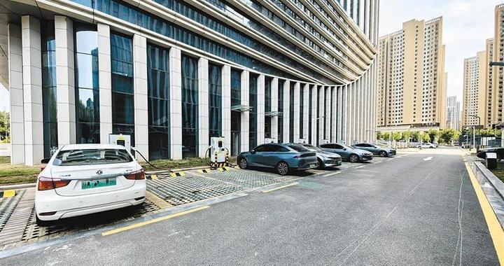 加速绿色出行 西安全年建成投运充电站182座