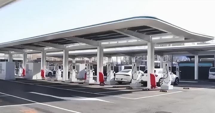 国家电网在京最大规模超级充电站建成投运