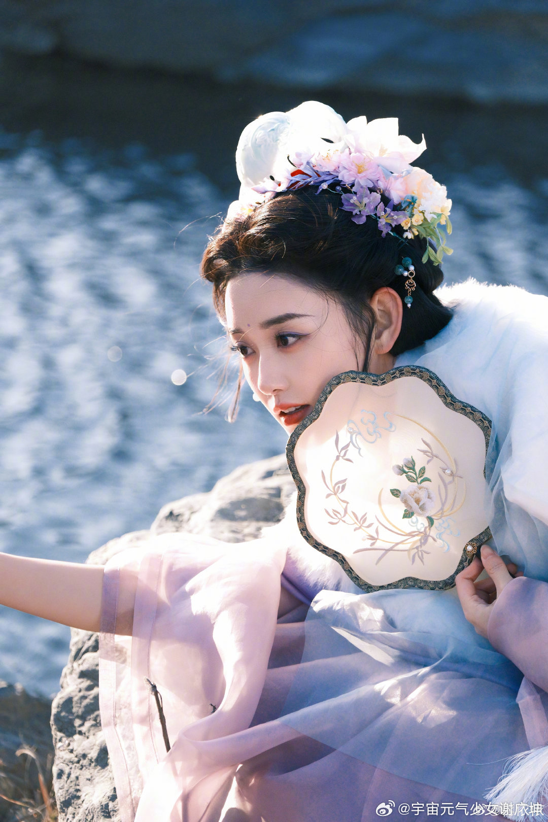 蒋依依生日快乐呀