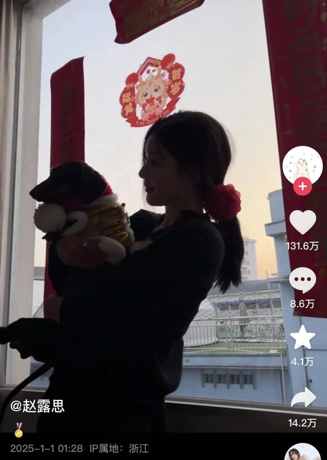 也有患病后努力学走路的照片