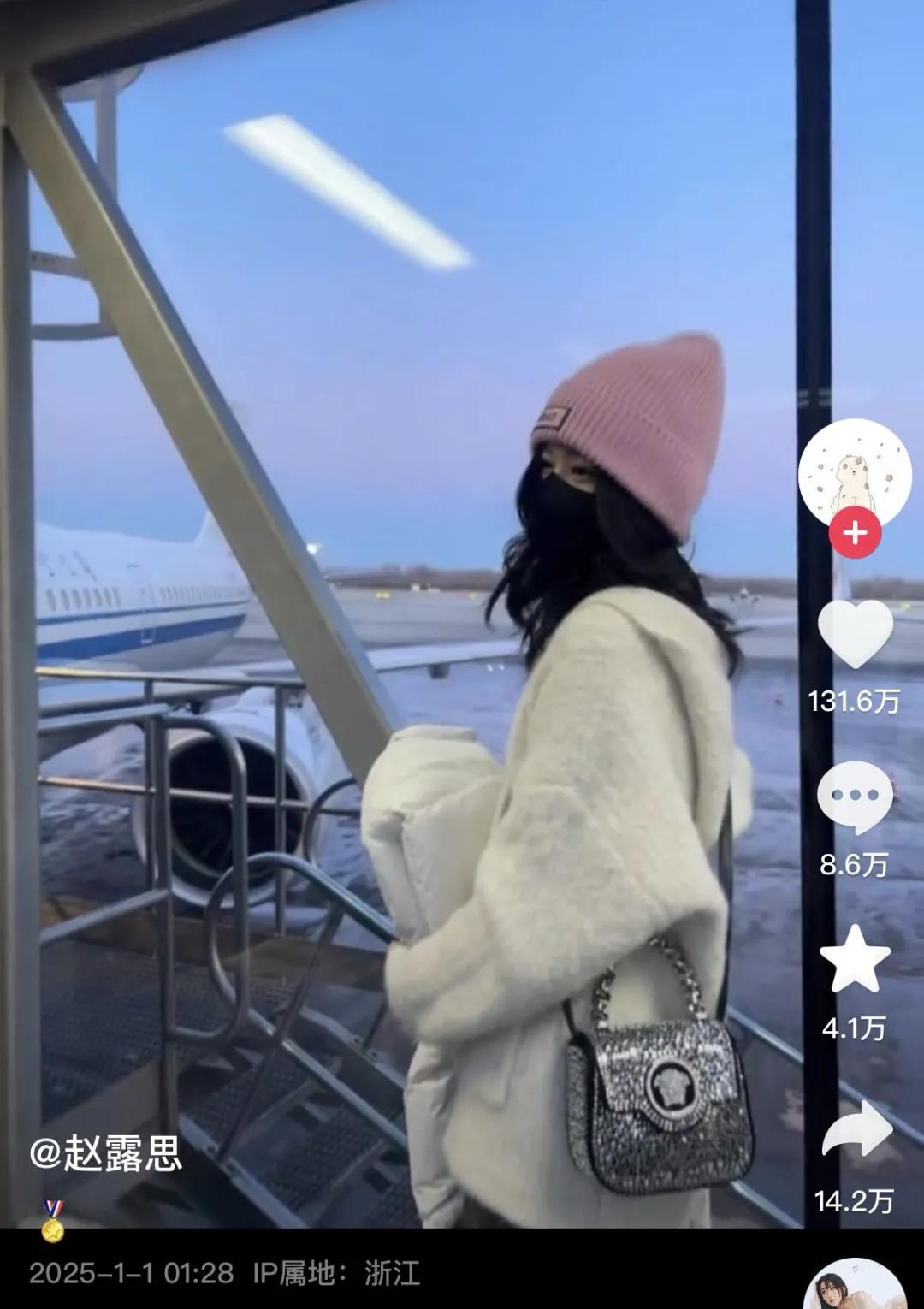 也有患病后努力学走路的照片