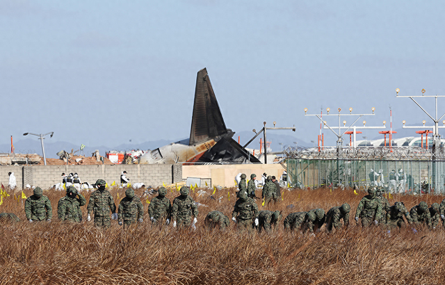 韩国济州航空客机事故暴露务安机场多重隐患