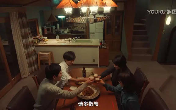 关于吃炸鸡要不要挤柠檬