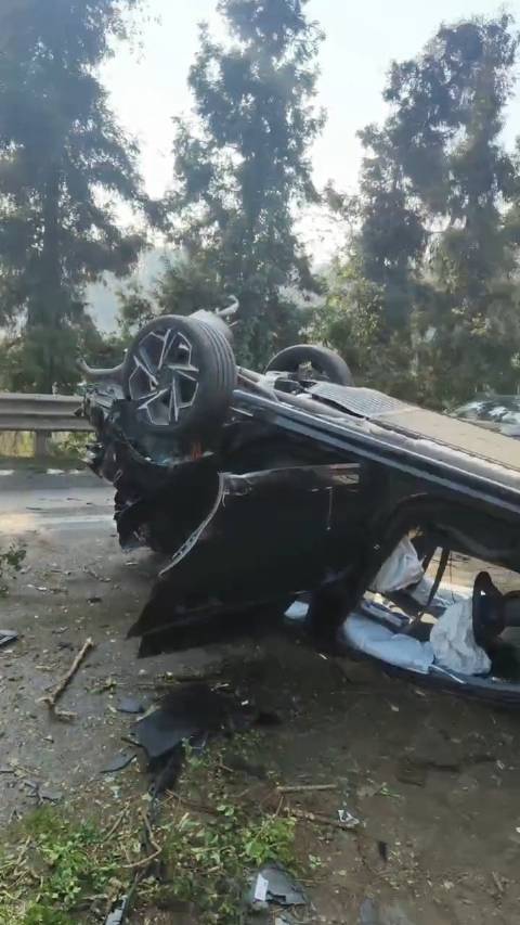 “感谢领克保命”，这恐怕是用户在事故后，对一台车安全性表现最忠诚的肯定了