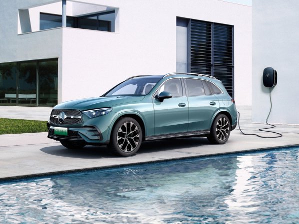 特斯拉将向奔驰开放超充网络 美国车主将于二月份适用