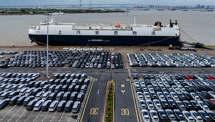 中国电动汽车出口首次突破200万辆，可以从北京连到罗马