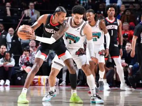 狂轰88+24+14！火箭三叉戟爆发，杰伦格林阿门汤普森齐齐创纪录