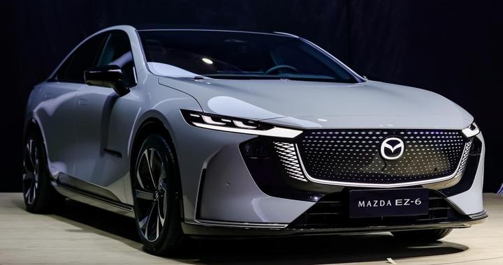 长安深蓝“赋能”的马自达，要卖去欧洲