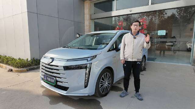 宜商宜家的靠谱之选！车叔静态体验传祺E8+