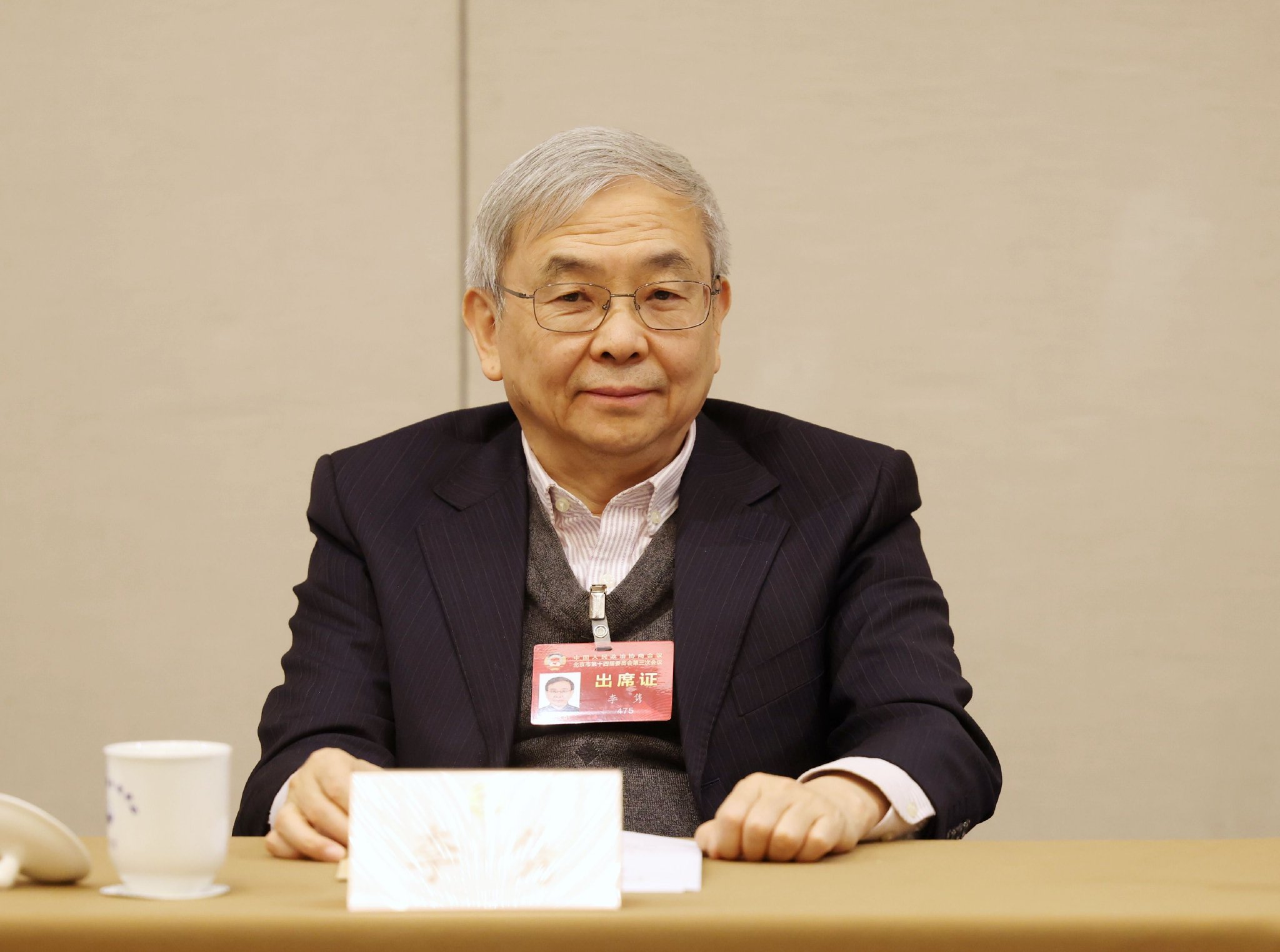 北京市政協委員、農工黨清華委員會主委、清華大學化學系教授李雋。新京報記者 王貴彬 攝