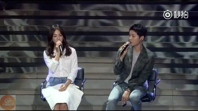 哎，当时宋慧乔宋仲基合唱《太阳的后裔》主题曲，场景太美，简直甜到爆炸…