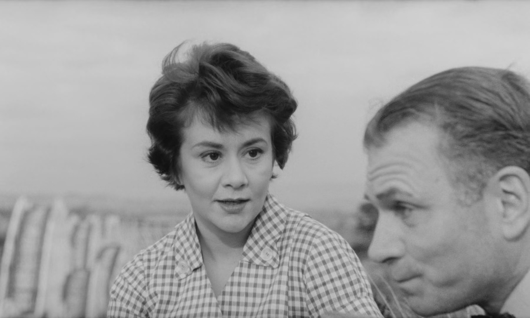 普劳赖特在《艺人》中