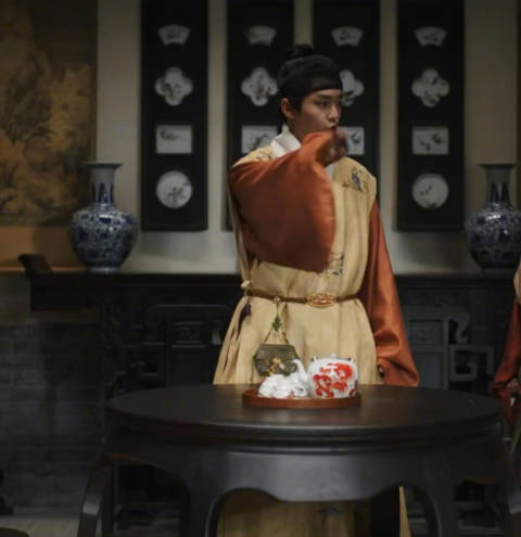 齐梦麟一个人演十八场戏 齐梦麟用自己的离开威胁罗疏…