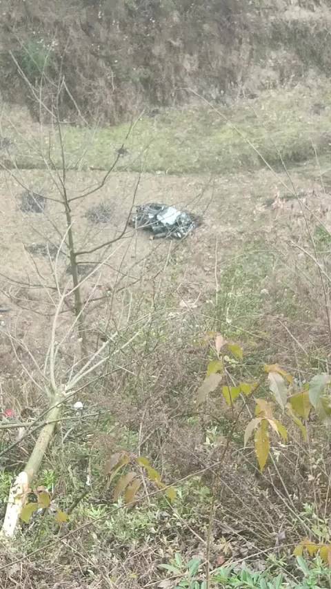 距离过年没有几天了，开车返乡的小伙伴一定要注意安全…