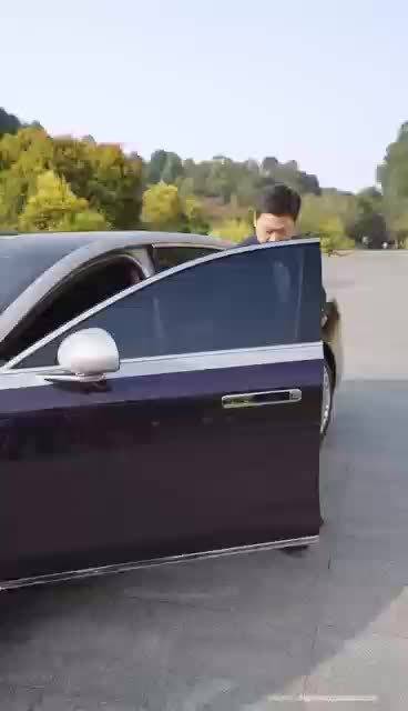 刚刚，余承东发布与撒贝宁的通话视频…