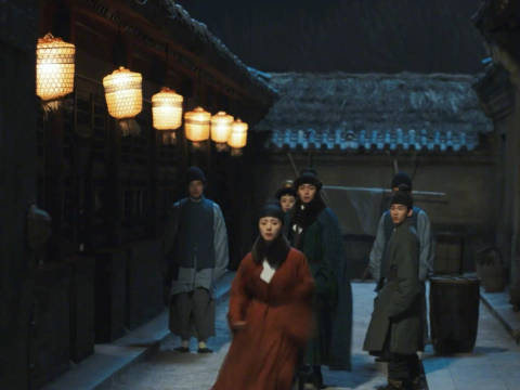 这是什么双向奔赴的姐妹情啊，胡冰卿新剧里关于姐妹之间的感情也太好哭了…