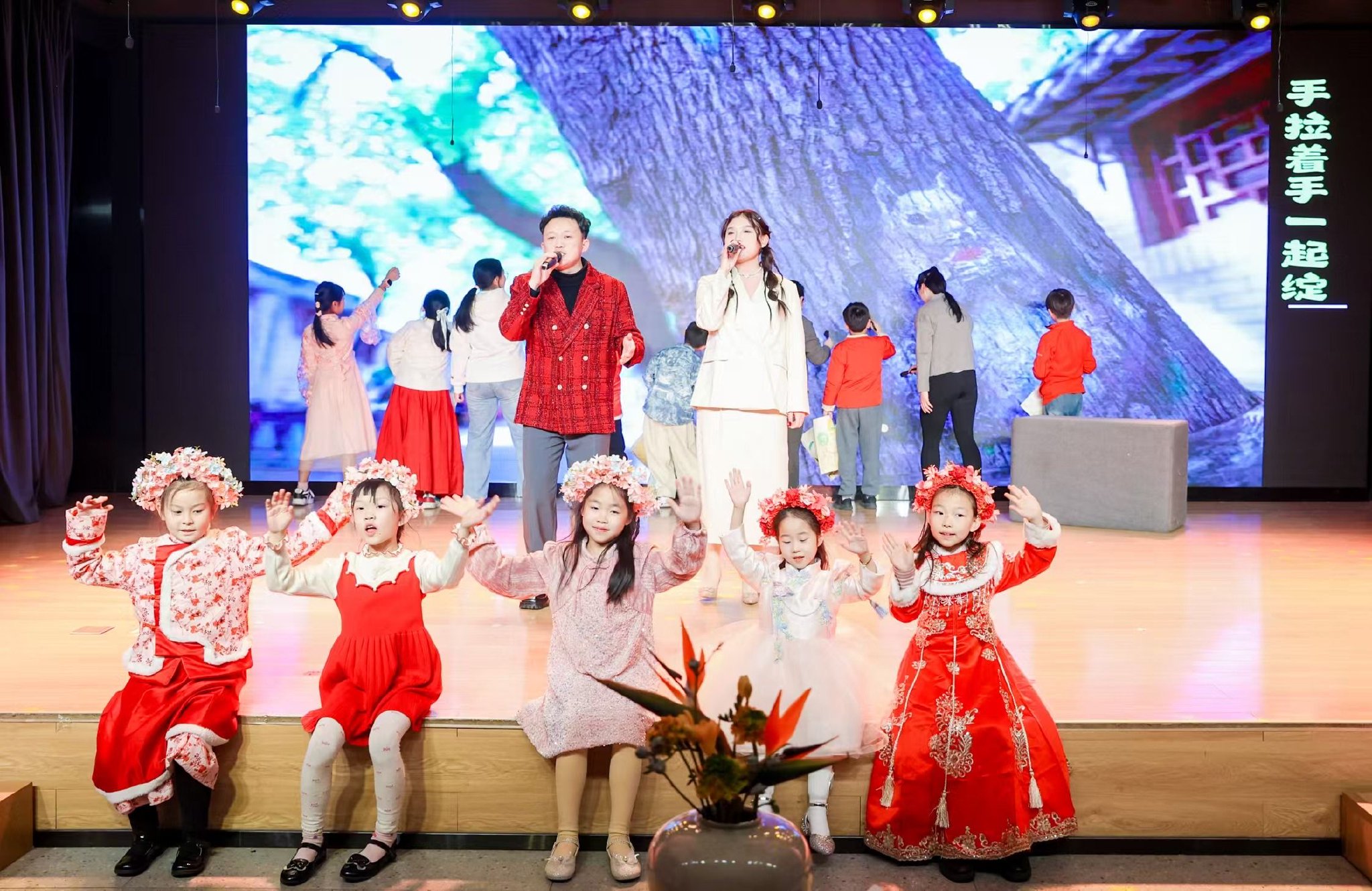 1月22日，景山街道「微景2024」成果展示活動舉辦。景山街道供圖