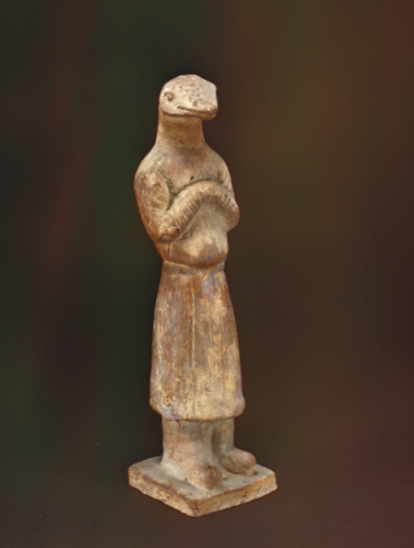 陶畫彩十二辰蛇俑（唐）。故宮博物院供圖