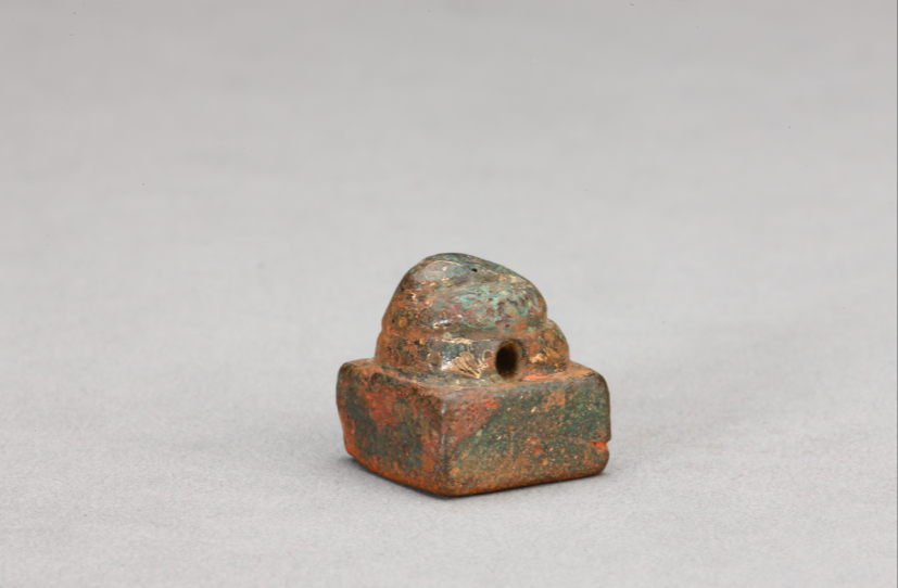 「親晉王印」蛇鈕銅鎏金印。故宮博物院供圖